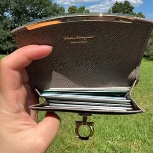 ★FERRAGAMO★ Gancini Business Card Holder Black 22D19868335 Ferragamo Gancini Leather Card Holder | Black | FARFETCH